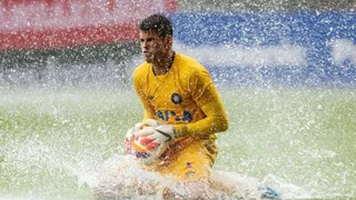 Justiça condena TV Globo por reprises de “frango” de ex-goleiro do Athletico