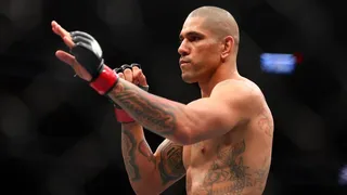 UFC: Poatan indica quando volta a lutar e tira sarro de Ankalaev