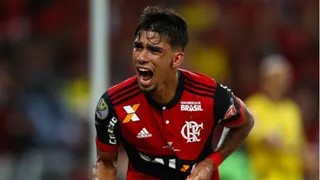 Flamengo impulsiona arrecadação de clubes do Brasil com exportação de jogadores
