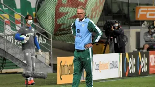 Lisca, mesmo “doido”, hoje é um técnico melhor do que Mano Menezes
