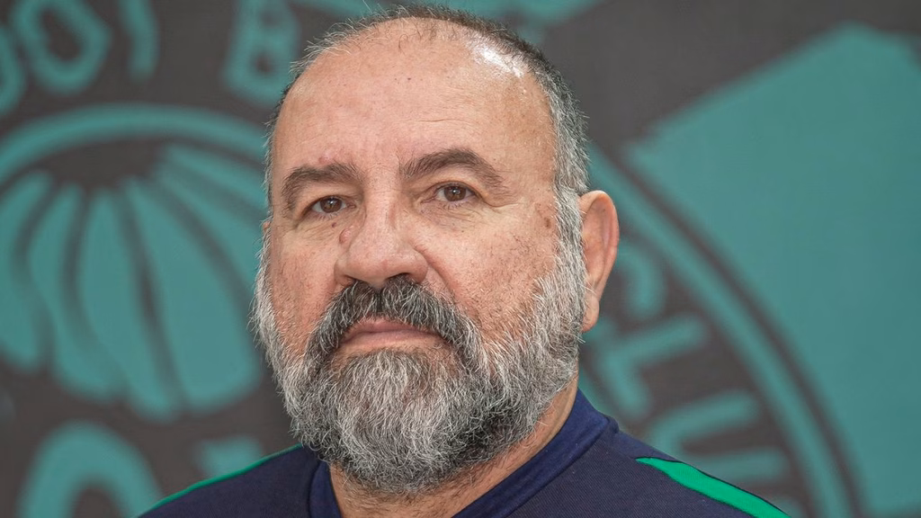coritiba pc de oliveira técnico sub-20