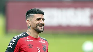 O adeus de Lucho, um símbolo do Furacão