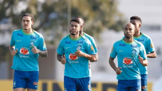 Seleção brasileira precisa melhorar muito para recuperar o prestígio