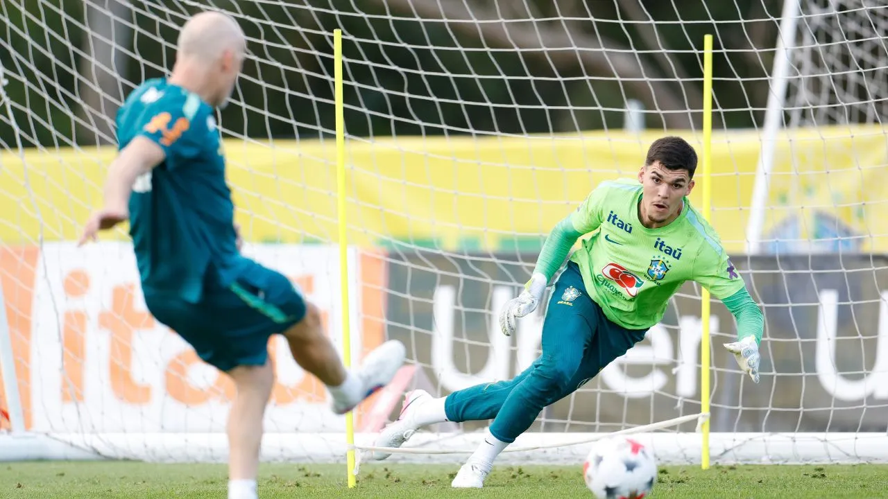 pedro-morisco-coritiba-treinos-seleçao-brasileira (3)