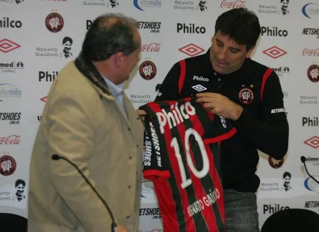 IVONALDO ALEXANDRE