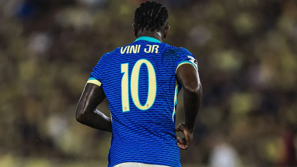 vini-jr-selecao-equador