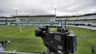 Coritiba projeta valorização de cotas de TV em negociação com a Globo