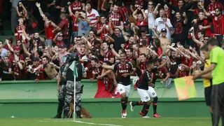 O início arrasador do Atlético e a queda vertical do Paraná