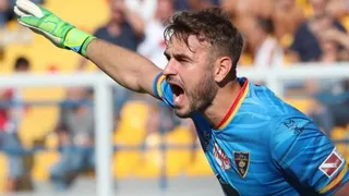 Coritiba tem interesse em goleiro revelado pelo Cruzeiro e ex-Milan