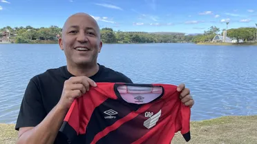 Alex Mineiro enaltece visão de Petraglia: “Todo mundo dizia que era louco”