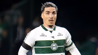 Série B: Coritiba perde dupla titular para jogo que pode confirmar acesso e título