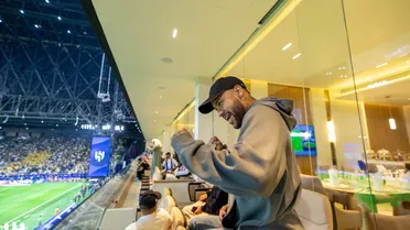 Mesmo sem jogar, Neymar é exaltado pelo Al Hilal