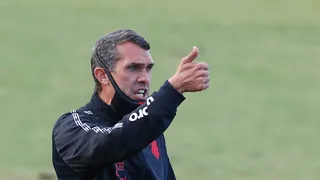 Lazaroni reconhece início ruim no Paranaense, mas exalta embalo: “Dá confiança”