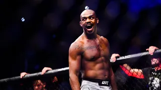 Jon Jones abre mão do topo e desafia UFC por luta com Poatan