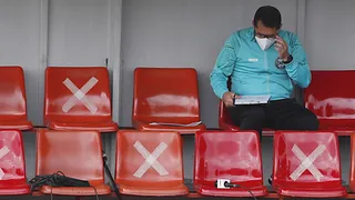 Pressionado, Morínigo minimiza queda para o Flamengo e projeta “final” na Série B