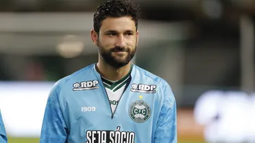 Coritiba reencontra Boschilia e mais quatro ex-alviverdes diante do Operário