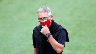 Técnico do Cascavel CR pede demissão e diz que atletas não fizeram testes de Covid-19