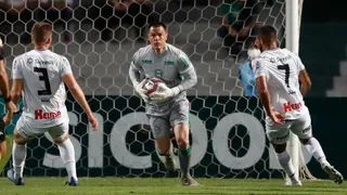 Wilson deixa o Coritiba, que convoca coletiva para explicar situação