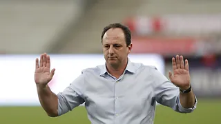 Limite de técnicos é só nova bobagem inventada pela CBF. Será tão efetivo quanto o VAR