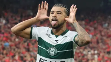 Lucas Ronier, do Coritiba, aparece entre os melhores jogadores sub-23 do Brasil