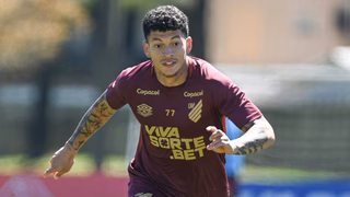 Athletico inscreve reforço e mais jogadores do time principal para a Taça FPF