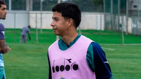 “Nem nos recebeu”: Coritiba notifica promessa que não voltou das férias
