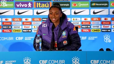 Kerolin admite nervosismo com estreia na Copa, mas garante: O Brasil vem forte