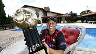 De “rolê” com Alex Mineiro por Belo Horizonte; as dicas do herói do Athletico e o palpite para a final