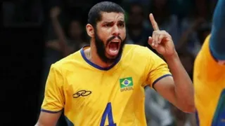 Wallace contesta suspensão de 5 anos e considera atuar fora do Brasil