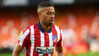 Renan Lodi acerta com clube da Premier League, mas sem lucro para o Athletico