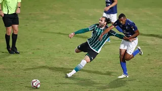 Com gol de artilheiro, Coritiba fica no empate com o Azuriz no Couto