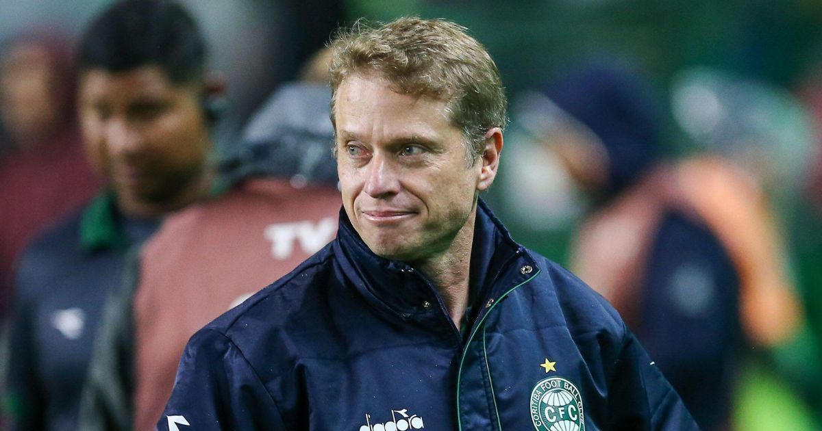 Seabra opens up about Vasco and vents in Coritiba