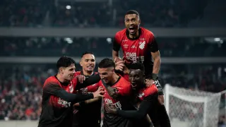 O maior adversário do Coritiba é a pressão exercida pelo Athletico