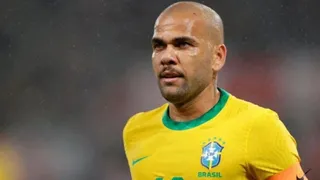 Amiga de suposta vítima diz que Daniel Alves também a tocou, diz jornal