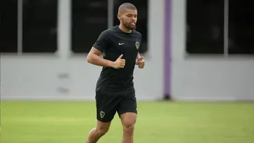 Ex-Cianorte cobra pensão vitalícia do Corinthians após se aposentar aos 23 anos