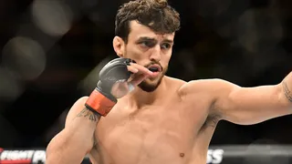 Agora vai! Após Covid-19, Ricardo Carcacinha garante estar 100% para o UFC