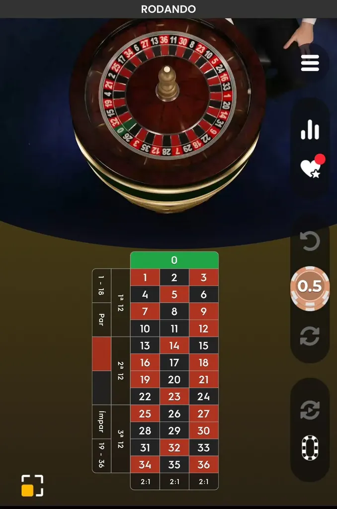 Roleta de cassino ao vivo com aposta de R$ 0,50 e bola girando na roda.