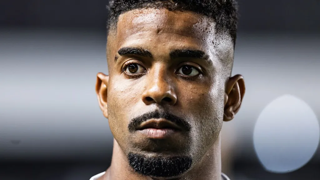 hayner lateral santos coritiba contrato crb