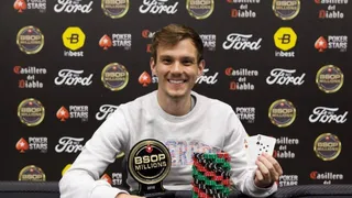 Curitibano fatura mais de R$ 200 mil no Brasileiro de poker