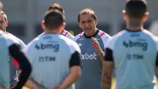 Vasco confirma contratação do técnico argentino Ramón Díaz, ex-Al Hilal
