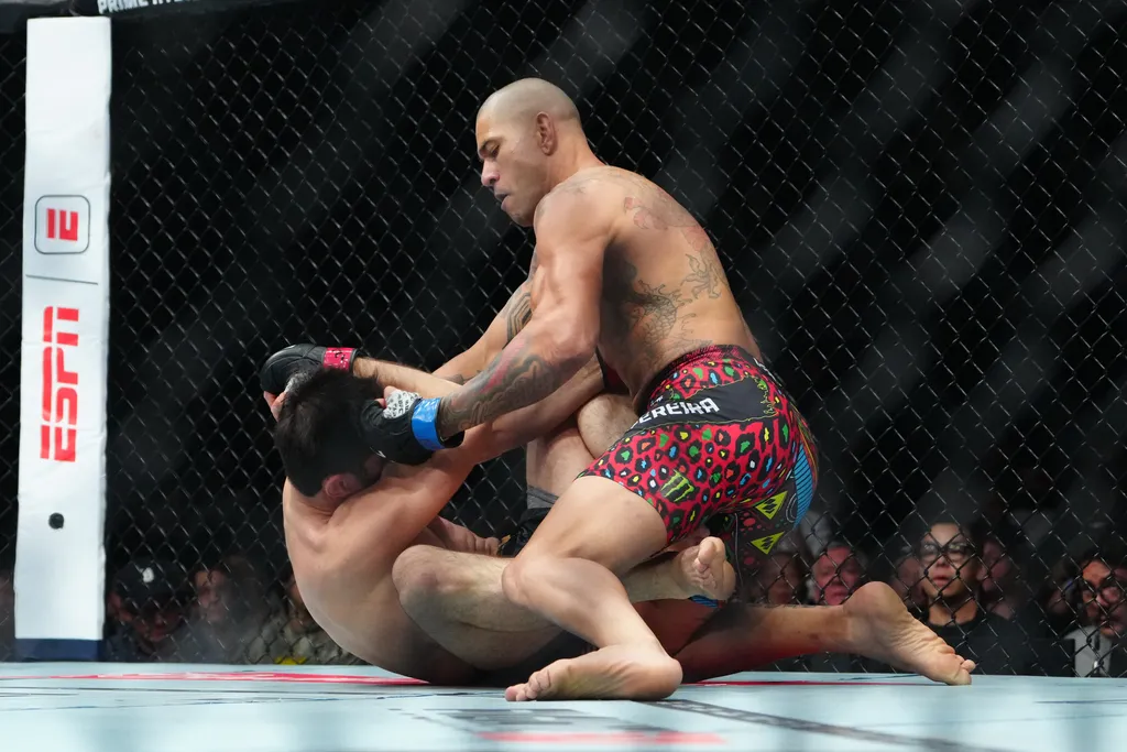 MMA: UFC 320 – Ankalaev vs Pereira