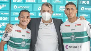 Coritiba renova contratos de dupla campeã sub-20