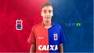 Torcida do Paraná ‘cobra’ garoto de 15 anos no time