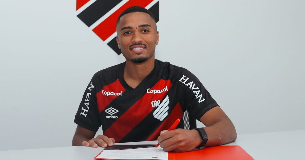 Athletico renews striker Leozinho; see the contract time