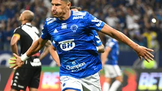 Cruzeiro volta à elite do Brasileirão após três anos na Série B