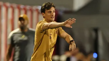 Técnico interino destrói atuação do Athletico: “Chega a ser ridículo”