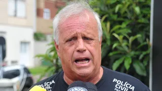 Quem cometeu a injúria racial contra Léo Pelé? A polícia está escondendo