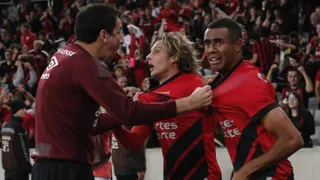 Athletico tem o melhor aproveitamento na temporada da Série A; Coritiba é o pior