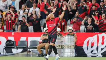 Em casa, Athletico reage no segundo tempo e busca empate com o Palmeiras