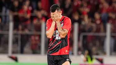 Soberbo e fora da realidade, Athletico passa vergonha em casa